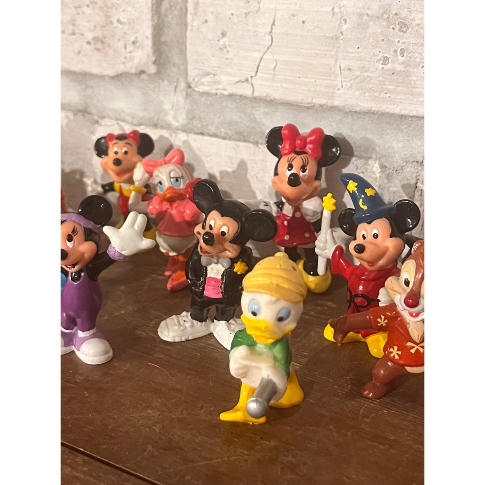 Huge‎ Lot of 27 Vintage Disney PVC Cake Toppers - Picture 4 of 9